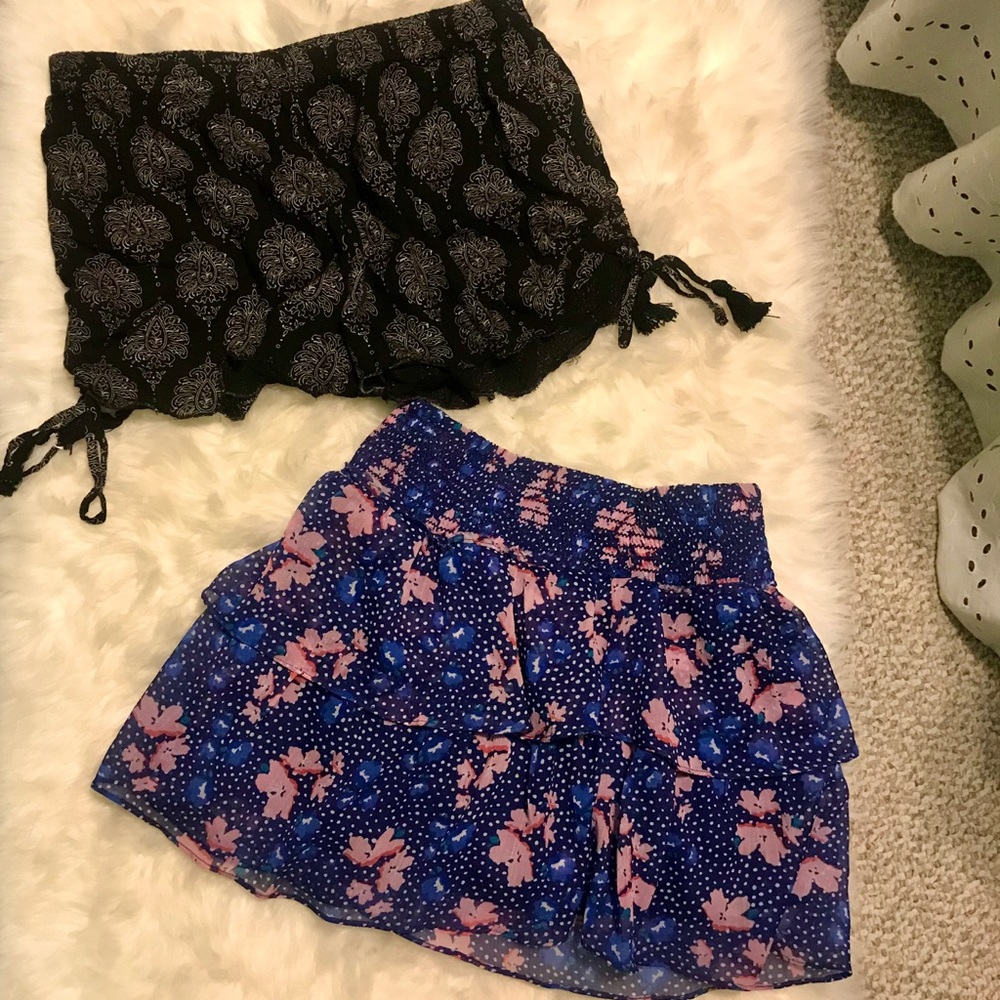 BUNDLE - AE Skirt and PacSun Shorts